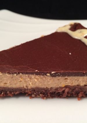 Foto di Cheesecake mandorle e cioccolato