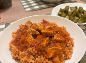 Tarhonyás husi csirkemellből recept fotója
