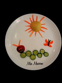 عکسی از دستور تزیین ساده میوه کودک