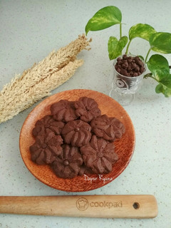 Foto resep Semprit Coklat Putih Telur Krenyes