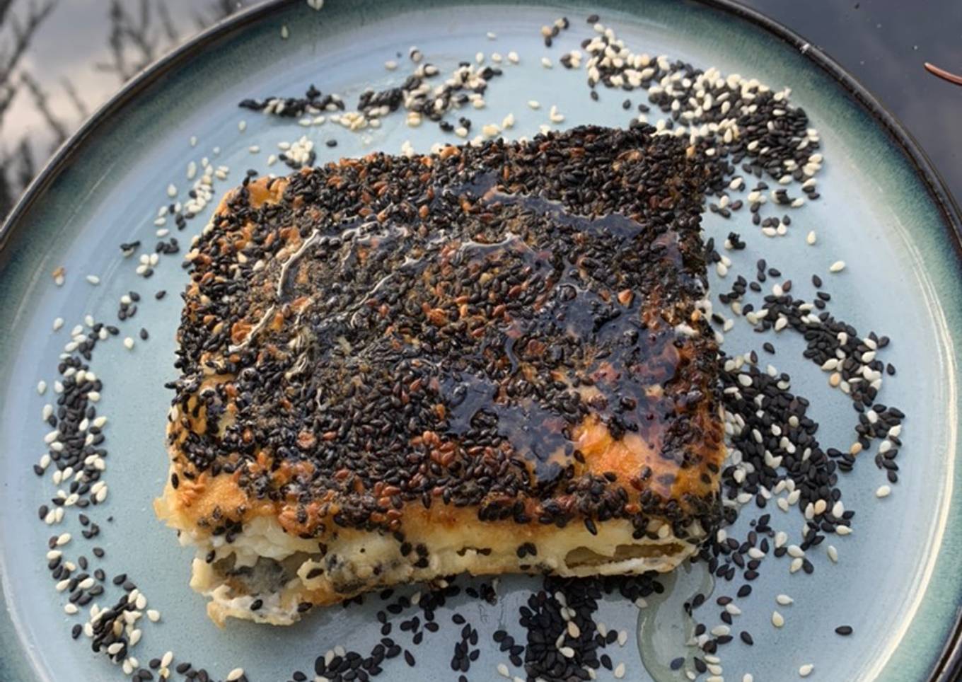 Fêta rôtie graines de sésames et miel