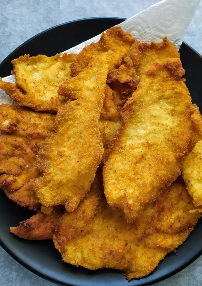 Una foto de Escalopines de pollo. Mi receta 100 chicos...👏👏👏