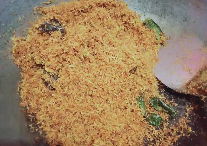 Ternyata ini loh! Resep  membuat Serundeng kelapa  nagih banget