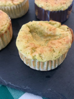 Una foto de Muffins de calabacín y parmesano en Thermomix