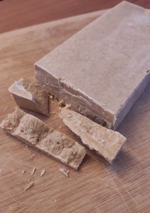 Una foto de Turrón de galleta Lotus