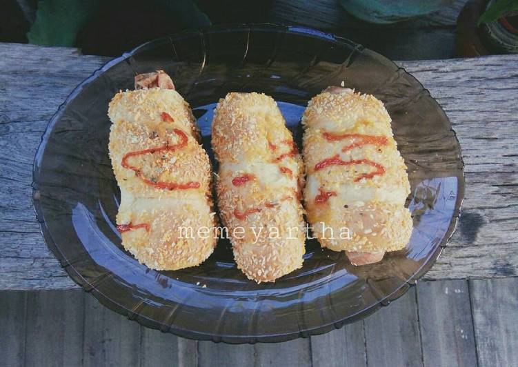 Resep Sausage Roll Bread Roti Sosis Gulung Empuk Oleh Memeyartha Cookpad