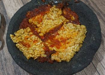 Masakan Populer Sambal Penyet Sedap Nikmat