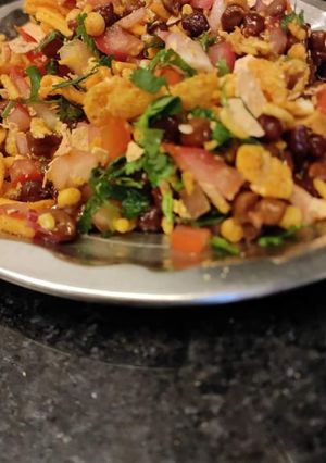 A picture of Bhel puri.