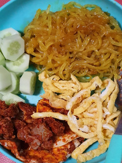Foto resep Mie kuning shirataki rice cooker #keto friendly