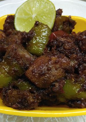 A picture of Mutton chilli fry.