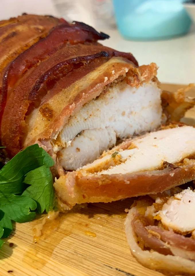 Чудова альтернатива ковбаси для Вашої родини! Куряча шинка з беконом🍗