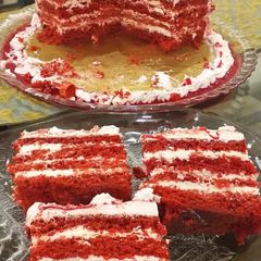 A picture of Red velvet cake.