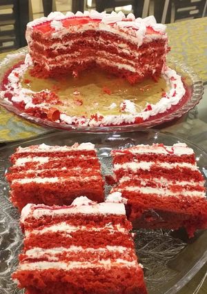 A picture of Red velvet cake.