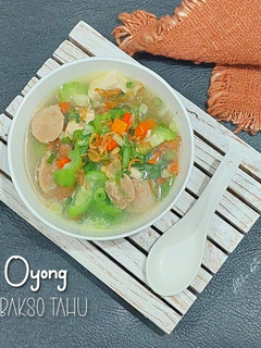 Foto resep Sop Oyong Bakso Tahu
