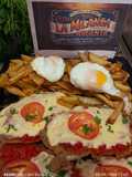 Una Súper Napolitana con Fritas a Caballo #MundialdelaMilanesa