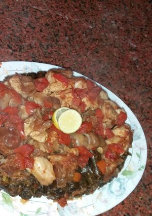 صورة لوصفة طاجن ورق العنب بالكوارع في الفرن