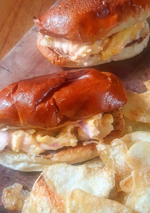 Foto resep Fish Bun with Potato Chips