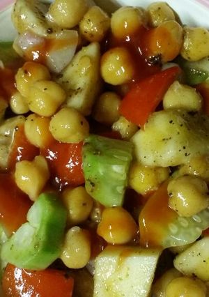 A picture of White chana Chat.
