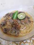 Bihun siram kuah kari sapi