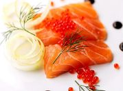 Una foto di finocchio salmone