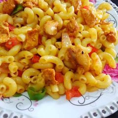 A picture of Tikka mecroni.