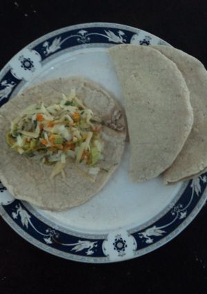 Foto principal de Quesadilla asada de flor de calabaza
