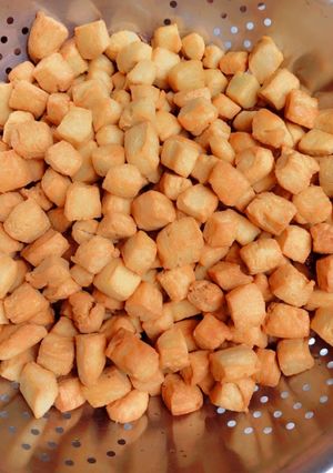 A picture of Coconut Chinchin.