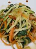 Salteado de verduras con ajo y jengibre
