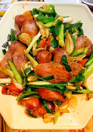台式蒜片炒香腸 的食譜成品照片