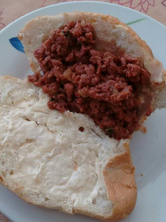 Una foto de Torta de carne adobada. ॐ