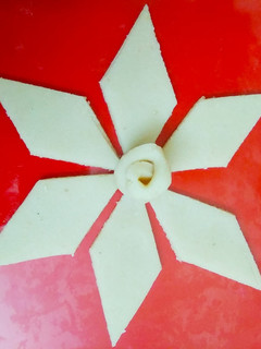 வேர்க்கடலை கட்லி (verkadalai katli Recipe in Tamil) செய்முறை முக்கிய புகைப்படம்