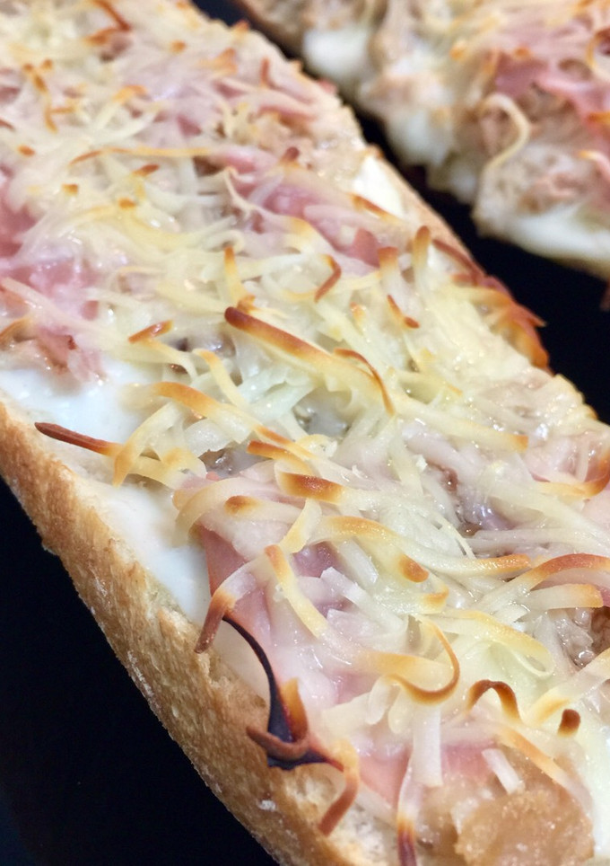 Una foto de Paninis “Croque Monsieur”