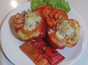 A picture of bell peppers chopped
