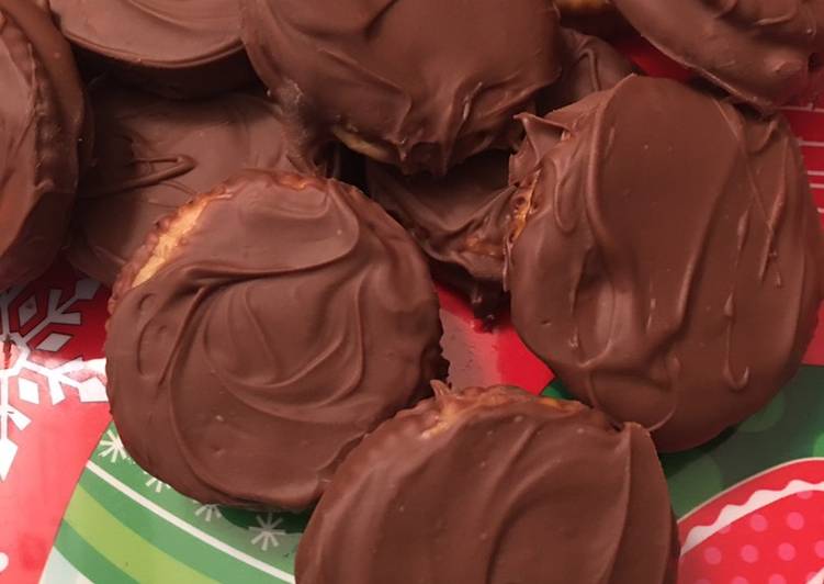 Simple Way to Make Super Quick Homemade Tagalong cookies