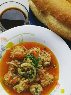 Hình của món Bánh mì xíu mại.