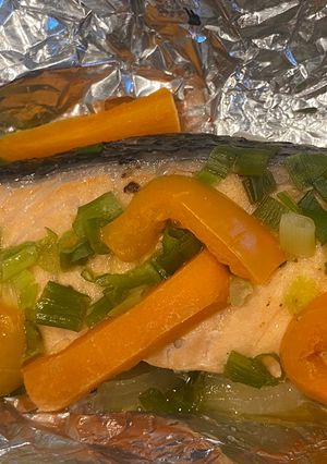 A picture of Salmon in Foil.