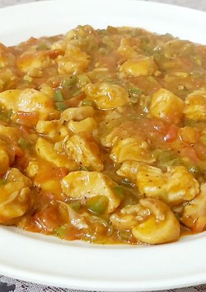 A picture of Chicken chilli sauce.