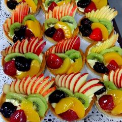 A picture of Fresh Fruit Tart.