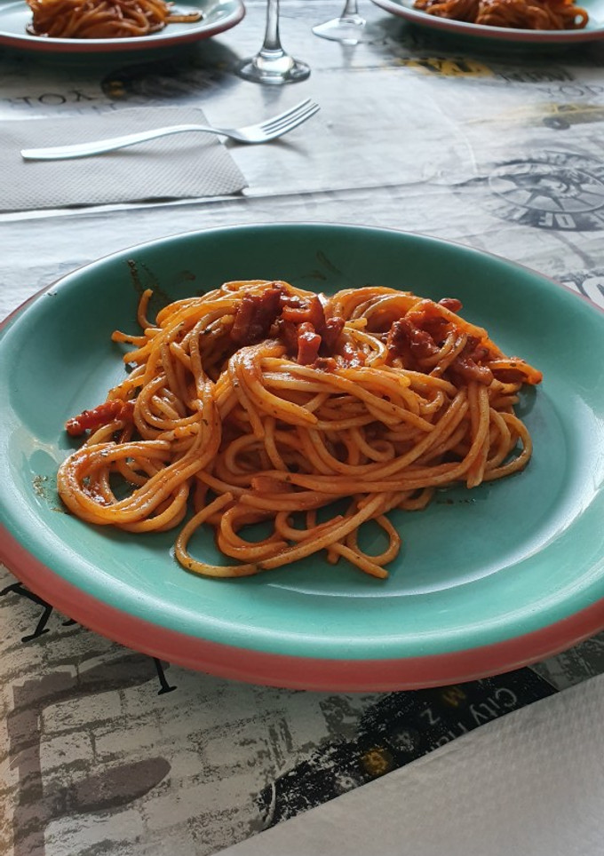 Una foto de Spaguetti a la rabiatta