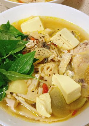 Hình của món Bún măng gà.