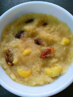 মিষ্টি সুজি (Mishti sooji recipe in Bengali) রেসিপির প্রধান ছবি
