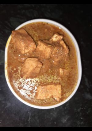 A picture of Shahi paneer.