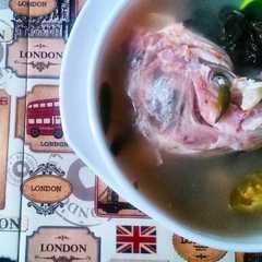 A picture of Sop ikan nila kuah kemangi segar 🍲🐟.