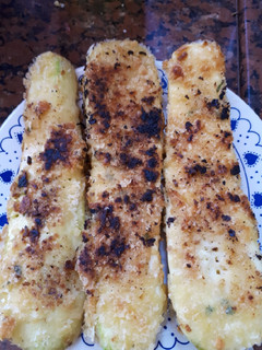 Una foto de Berenjenas a la milanesa diferente