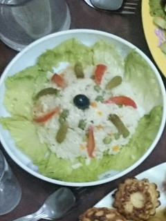 صورة لوصفة سلطة ارز سهلة وسريعة التحضير ومكونات بسيطة