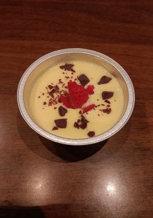 Foto di ✨🍮✨ IL BUDINO A LOOO ZABAGLIONE CON LEEE FRAGOLE & LAAA CIOCCOLATO FONDENTE ✨🌈✨