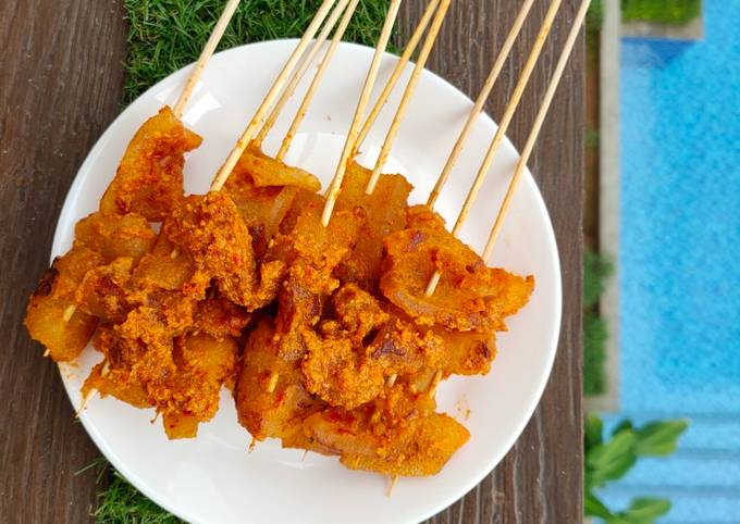 Ternyata ini loh! Cara termudah membuat Sate kikil dijamin lezat