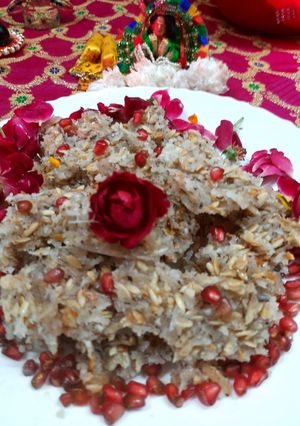 नारियल और मगज की बर्फी (nariyal aur magaz ki barfi recipe in Hindi) रेसिपी मुख्य फोटो