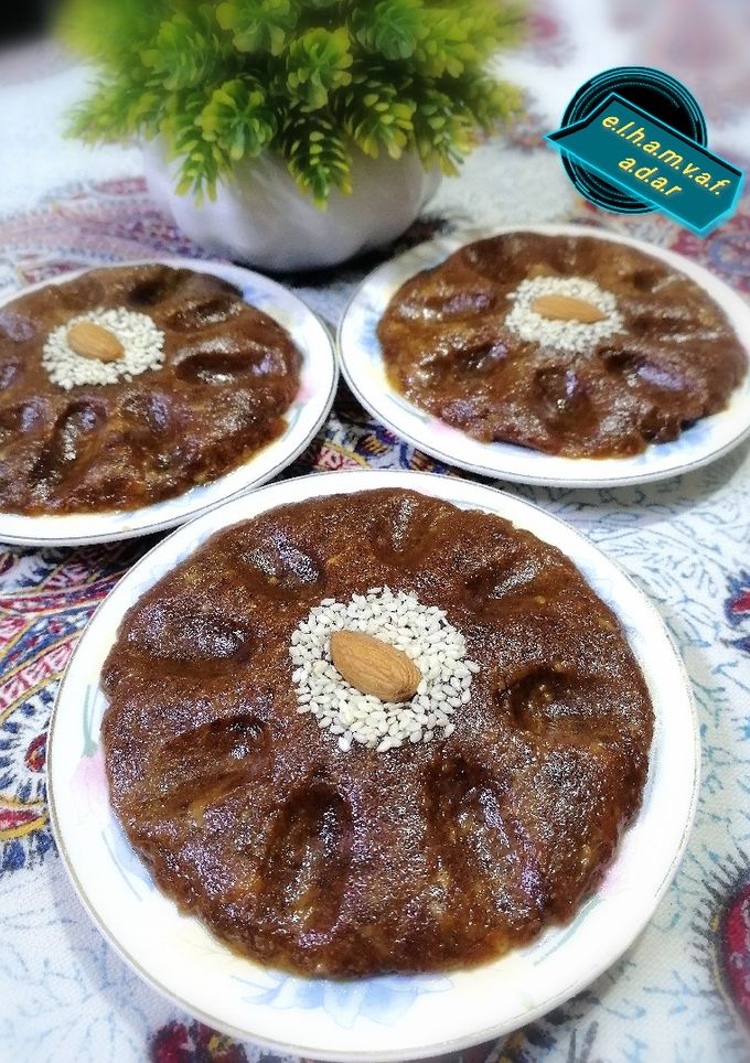 عکسی از دستور حلوا خرما با آرد برنج