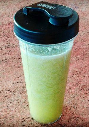 Una foto de Jugo verde mix fruta-verdura